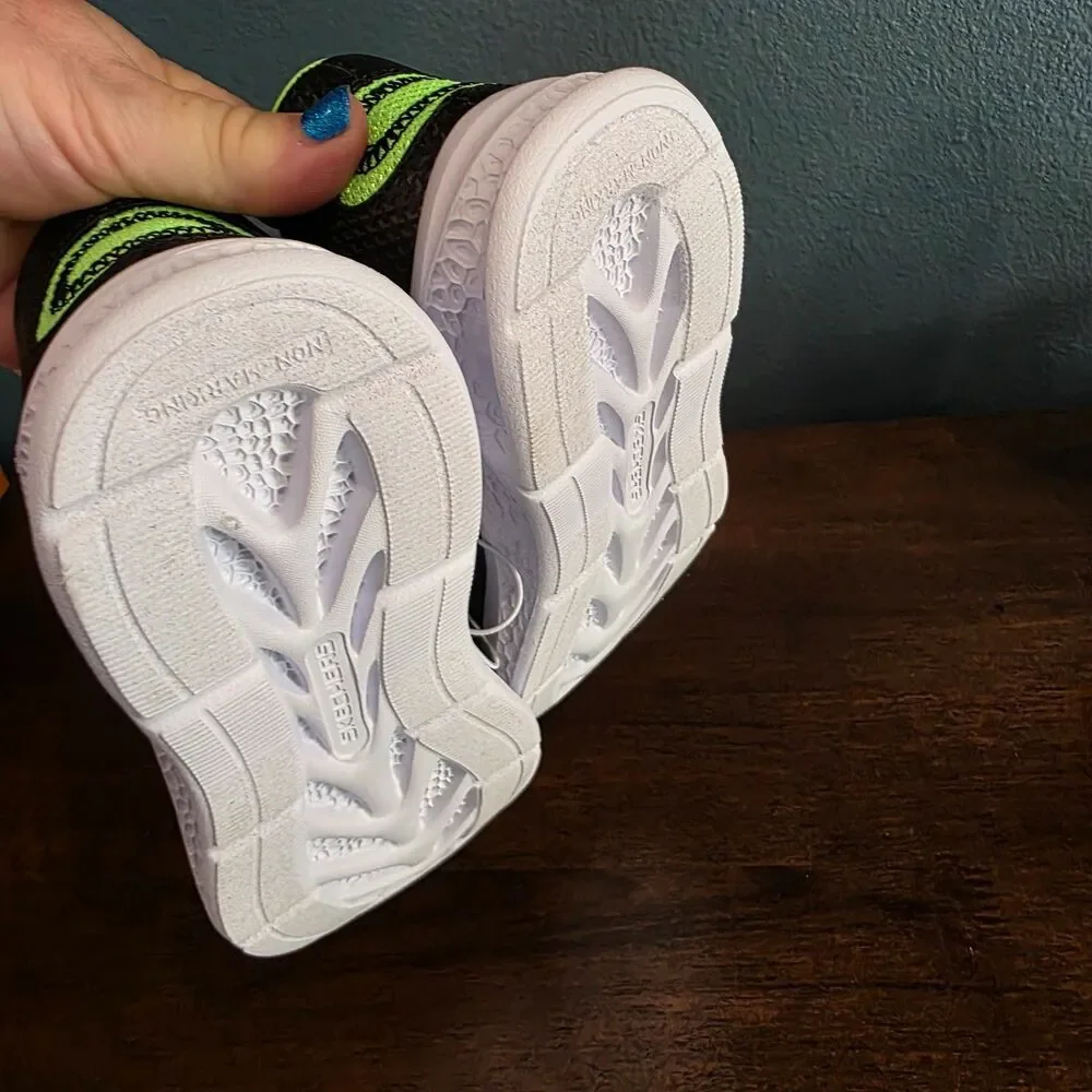 Shoes Boys Toddler Sport By Skechers Size 12 Light up Step-ins Green NWT